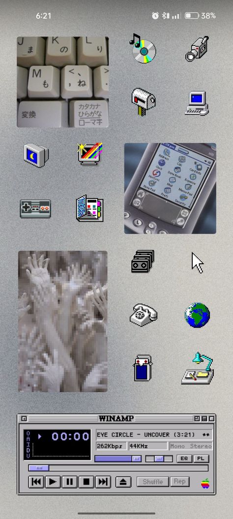 Y2k Windows Aesthetic, 2000 Windows Aesthetic, Cybercore Homescreen Layout, Old Internet Wallpaper, Old Windows Aesthetic, Y2k Technology Aesthetic, Iphone Y2k Aesthetic, Y2k Internet Aesthetic, Y2k Computer Aesthetic