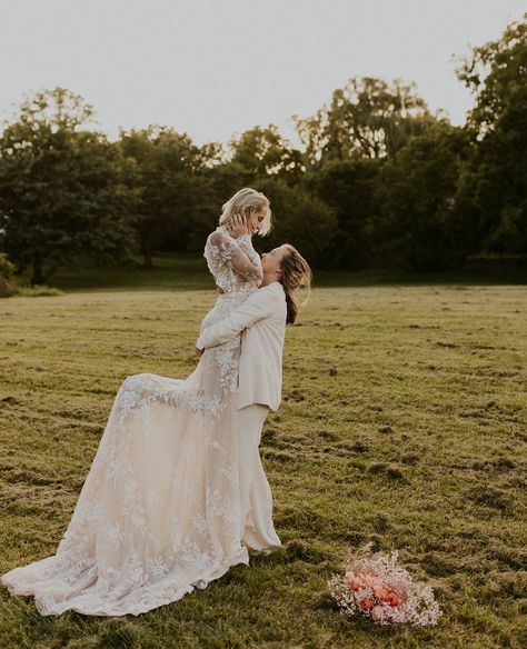 Pink Lesbian Wedding, Love After Divorce, Wlw Wedding, Wedding Dancing, Photography Board, Olive And June, Divorce And Kids, Three Children, Lgbtq Wedding