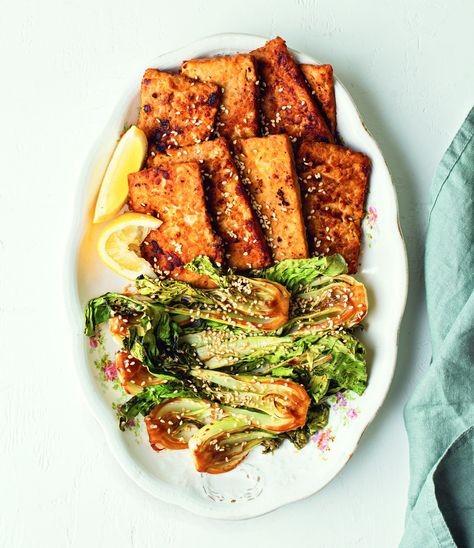 Mustard Tempeh, How To Cook Tempeh, Tofu Seasoning, Bbq Pulled Jackfruit, Marinated Tempeh, Vegan Buddha Bowl, Weekend Dinner, Green Planet, Meat Substitutes