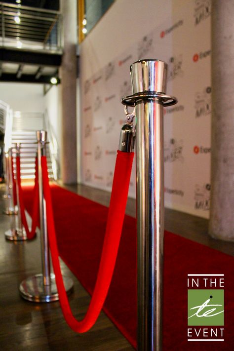 In The Event | Whether you're hosting a corporate event or an intimate wedding, there always exists the potential for serious mishaps on the DIY route. Diy Red Carpet Rope Stand, Haunted Hollywood, 007 Party, Bond Party, James Bond Party, Velvet Rope, Hollywood Theme, Event Furniture, Crowd Control