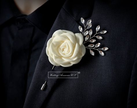 Boutonniere Alternative, Silver Boutonniere, Ivory Boutonniere, Grooms Outfits, Winter Boutonniere, Brooch Boutonniere, Blue Boutonniere, Boutonnieres Prom, Rustic Boutonniere