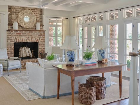 Lisa Furey Interiors Golf House, Walk Ideas, Lowcountry Style, Country Interior Design, South Carolina Homes, Country Interior, Nature Walk, Granny Flat, Sunrooms