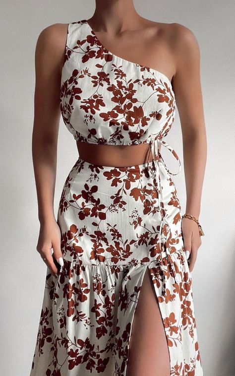 Crop Top And Midi Skirt, Midi Skirt Set, One Shoulder Crop Top, Set Outfits, Shoulder Crop Top, Classy Dress, Two Piece Dress, Two Piece Set, Metropolis