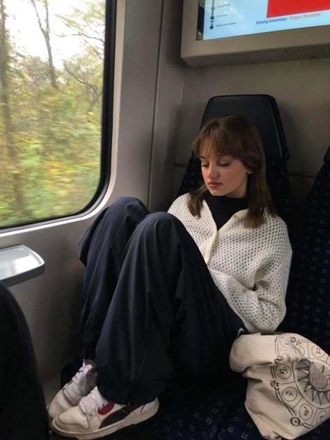 train aesthetic - train - trip - aesthetic - outfit Train Aesthetic Outfit, Outfit For Traveling On Train, Pictures In Train Ideas, Train Ride Outfit Summer, Go Train Aesthetic, Train Sitting Pose, Train Travel Hacks, Train Photo Aesthetic, Train Inspo Pics