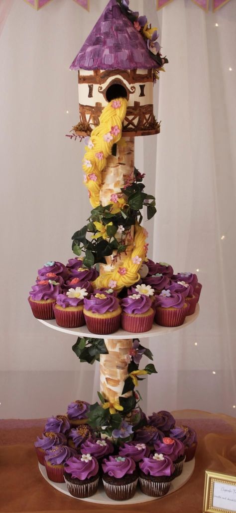 Tangle Theme Sweet 16, Rupanzel Theme Quince, Rapunzel Party Decorations Ideas, Sweet 16 Party Ideas Rapunzel, Rapunzel Cupcake Tower, Sweet Sixteen Disney Theme, Disney Princess Theme Quinceanera, Rapunzel Inspired Quinceanera, Rapunzel Bridal Shower Theme