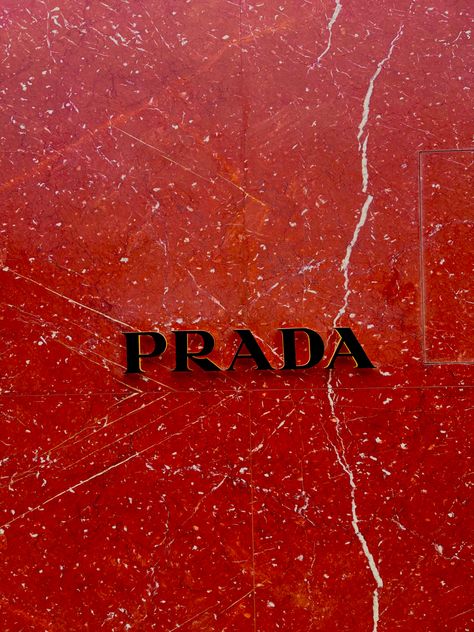 #fashion #perte #follow4follow #followforfollowback #tiktok #prada #fdm #thesummeriturnedpretty #wholesomeyum Prada Aesthetic, Prada Red, Red Label, Prada Men, Red Fire, Gossip Girl, Prada, Collage, Red