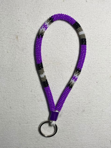 Beaded Lanyard Patterns, Beaded Keychains Patterns, Wristlet Lanyard, Native Patterns, Beaded Wristlet Keychain, Wristlet Patterns, Key Wristlet, Beaded Wristlet, Native Beading