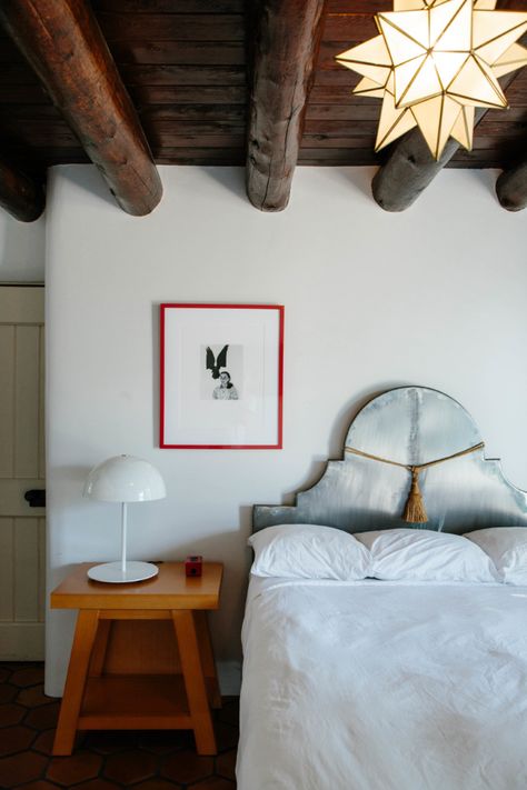 Santa Fe Bedroom, Lighting Bed, Bed Night, Motor Court, Motor Lodge, Art Interiors, Mexico Hotels, Bedroom Trends, Santa Fe Style