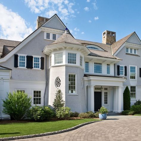 Seaside Coastal House Nantucket Sound - Osterville, Massachusetts Nantucket Mansion, Nantucket Houses, Barnstable Massachusetts, Shingle Style Homes, Coastal House, Unusual Buildings, Cedar Shingles, Tower Design, White Cedar