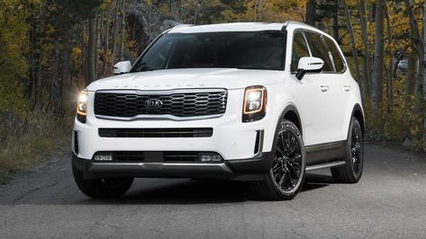 Black Kia Telluride With Black Rims, Kia Telluride 2023, White Kia Telluride, White Telluride Kia, Kia Telluride Wolf Gray, Kia Telluride 2024, Best Suv For Family, Best Suv Cars, Kia Motors