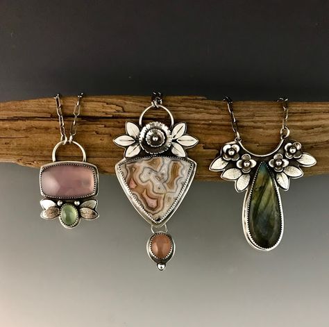 Silversmithing Jewelry, Metalsmithing Jewelry, Metal Clay Jewelry, Silver Jewelry Handmade, Silver Pendants, Artistic Jewelry, Clay Jewelry, Metal Jewelry, Artisan Jewelry