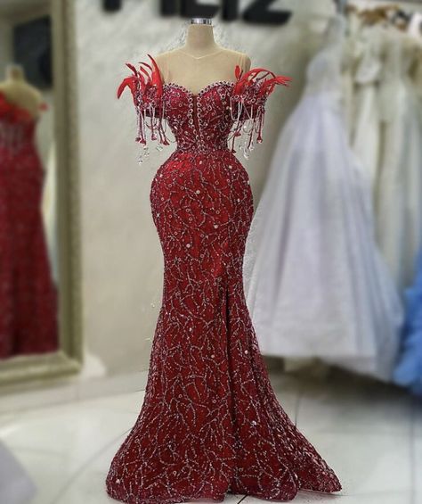 Cosette Dress Styles Lace, Latest Wedding Gowns, Red Evening Gowns, Elegant Bridal Gown, African Prom Dresses, Wine Dress, Lace Gown Styles, Classy Wedding Dress, African Dresses Modern