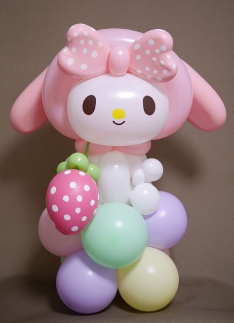 My Melody Party Theme, Hello Kitty Balloon Decor, My Melody Birthday Decorations, My Melody Party Decorations, My Melody And Kuromi Birthday Party, My Melody Theme Birthday Party Ideas, Sanrio Balloons, My Melody Party Ideas, Sanrio Birthday Party Decorations