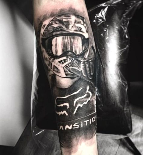 Motocross tattoos for men come in different shapes, sizes, and colors! However, only true adrenaline junkies will prefer dirt bike racing tattoos and motocross… #tattooideas #mentattoo Motocross Tattoo Ideas, Fox Racing Tattoos, Motocross Tattoo, Dirt Bike Tattoo, Motor Tattoo, Tattoo Quotes For Men, Motor Cross, Racing Tattoos, Cool Wrist Tattoos