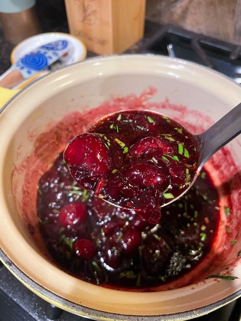 Cherry Sauce Recipe, Balsamic Cherries, Fresh Cherry Recipes, Pork Dinners, Pork Sauce, Cherry Compote, Cherry Sauce, Roasted Fennel, Pork Steak