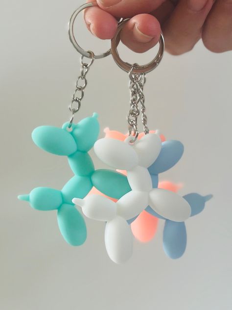 3d Keychain Ideas, Dog Keychain Diy, Dog Clay Keychain, Preppy Keychains, Preppy Keychain, Book Binding Methods, Costume Design Sketch, Colorful Keychain, Preppy Accessories