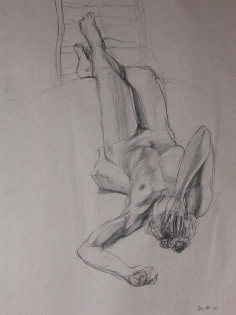 Lying Down Drawing, Sketches Of Women, Sketching References, Life Drawing Pose, Woman Laying, Female Artwork, Sketching Ideas, Female Drawing, Woman Sketch