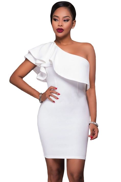 Robes Courtes Blanches de Soiree Moulante Asymetrique Collerette MB22950-1 – Modebuy.com Ruffle Bodycon Dress, Ruffle Bodycon, Ruffled Neckline, White Short Dress, Wholesale Dress, Lolita Dress, Mini Dresses, Club Dresses, Couture Dresses