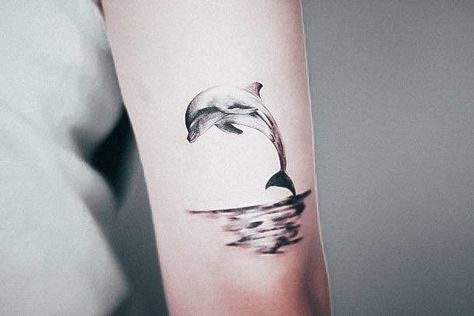 Delfino Tattoo, Paintbrush Tattoo, Dolphin Tattoo, Dolphins Tattoo, Sunset Tattoos, Small Tats, Arm Temporary Tattoos, Beach Tattoo, Dad Tattoos