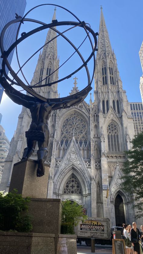 nyc church statue midtown nyc 5th avenue 5th Avenue Nyc, 2025 Moodboard, Midtown Nyc, Ig Pics, Life Vision, Life Vision Board, 5th Avenue, Nyc Trip, I Want To Travel