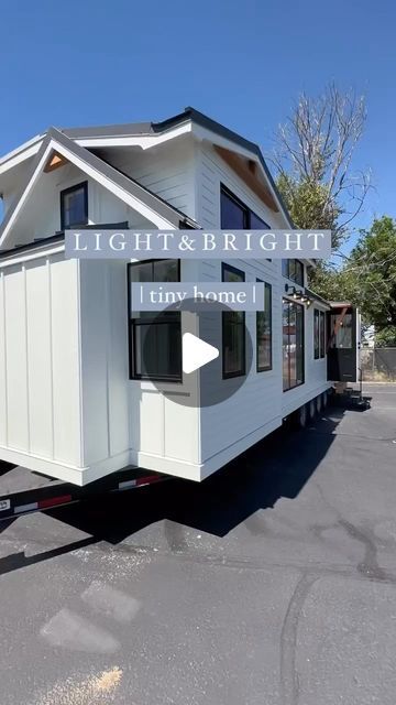 Tru Form Tiny on Instagram: "Here you’ll see the bedroom and loft, more details of the living room, and the exterior of the home.   This is a beautiful 34-foot Villa Max made by Tru Form Tiny. We are obsessed with this beauty!   #tinyhouse #oregontinyhomebuilder #tinyhousemovement #tinyhouseoregon #tinyhomeonwheels" Tiny House Three Bedroom, Modern Tiny House Interior Design, 10x40 Tiny House Plans, Tiny House Mansion, Tiny House Loft Bedroom Ideas, Tiny House On Wheels Interior, Tiny Home Layout Floor Plans, Tiny Home Designs Interiors, Tiny House On Wheels Floor Plans