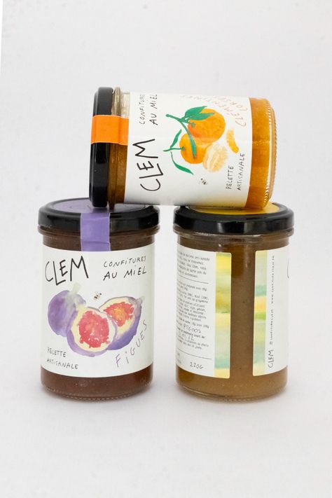 Painting Editorial, Packaging Design Illustration, Graphic Designer Branding, Jam Jar Labels, Organic Food Logo, Jam Packaging, Jam Label, Food Logo Design Inspiration, Organic Fruits