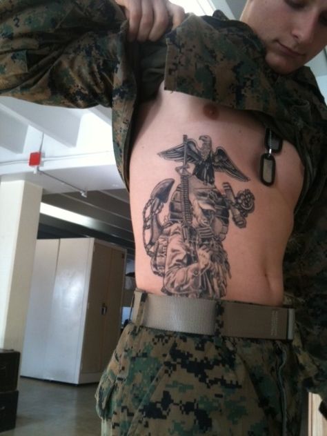 U.S. Marine tattoo I love this idea and placement ! Marine Corps Tattoos For Men, Marine Corps Tattoos For Women, Marine Corps Tattoos, Usmc Tattoo, Marine Tattoo, Military Tattoo, Patriotic Tattoos, Army Tattoos, Military Tattoos