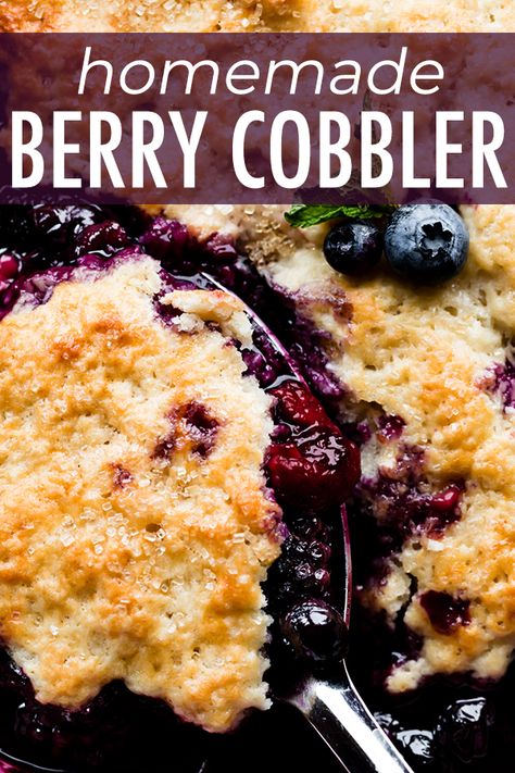 Mixed Berry Cobbler, Berry Cobbler Recipes, Easy Summer Dessert, Sallys Baking, Berry Cobbler, Sally's Baking, Fruit Cobbler, Berry Dessert, Blueberry Cobbler