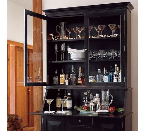 It seems like everyone has a bar cart these days, and everything even remotely square and/or roll-y is getting turned into a bar. I thought I'd seen it all, until I saw these photos of vintage secretaries being used as bars. Could this be any more perfect? Bar Hutch, Hutch Cabinet, Home Coffee Stations, Beverage Centers, Home Coffee Bar, Home Bar Furniture, Bar Cart Decor, Secretary Desks, Contemporary House Design