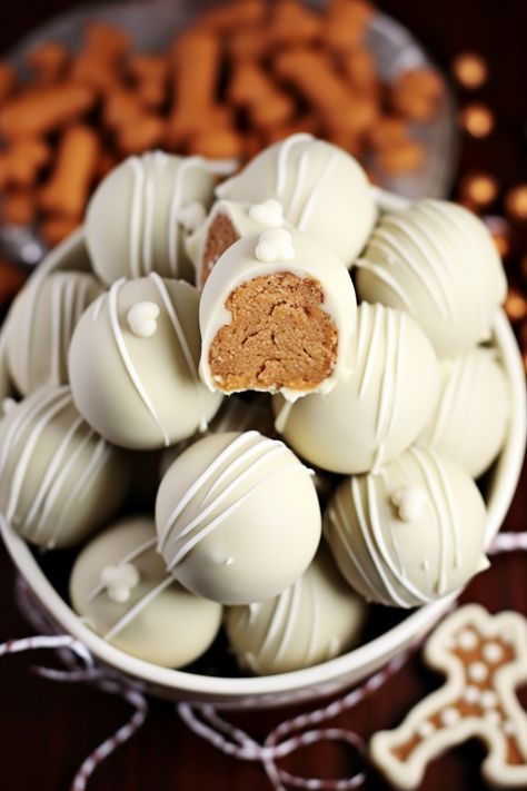 Gingerbread OREO Truffles Gingerbread Truffles Recipe, Oreo Cookie Crumbs, Gingerbread Truffles, Spicy Gingerbread, Truffle Recipes, Oreo Truffles Recipe, Homemade Gingerbread, Golden Oreo, Oreo Balls