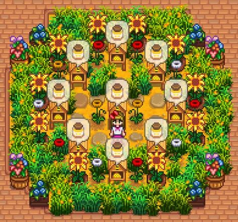 River Farm Stardew Layout, Stardew Valley Seasonal Plants, Star Dew Valley Farm Layouts River, Bee Farm Stardew Valley, Stardew Monster Farm Layout, Stardew Valley Farm Layout Beehive, Stardew Valley Farm Layout Hilltop Aesthetic, Bee House Layout Stardew, Stardew Bee House Layout