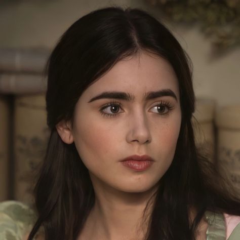 Lily Collins Inheritance Movie, Lily Collins Black Hair, Lily Collins Emily In Paris Icon, Lily Collins Makeup, Black Cat Aesthetic, Celebrity Look Alike, Emily In Paris, Princess Aesthetic, Hazel Eyes