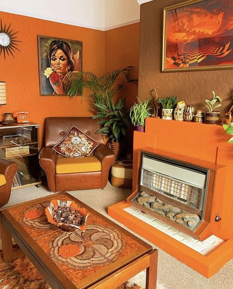 60s Boho Decor, 60s House Decor, Retro Living Room 1970s, 70’s Room, 50s Living Room, 60s Room, 70s Lounge, 70s Room, 70s Living Room