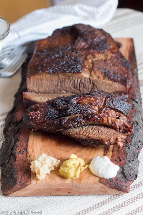 Beef Brisket In Oven, Oven Roasted Beef Brisket Recipe, Brisket Smoker, Beef Brisket Oven, Brisket In Oven, Oven Roasted Brisket, Oven Baked Brisket, Oven Brisket Recipes, Oven Cooked Brisket