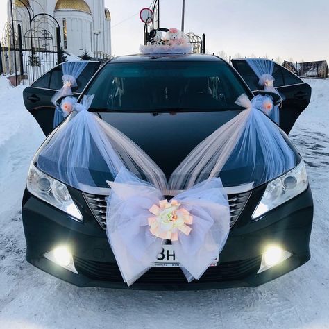 Wedding Decorations For Car, Wedding Car Deco, Bridal Car, Wedding Car Decorations, Car Deco, Car Decorations, Fancy Wedding Dresses, Wedding Stage Decorations, Wedding Decor Elegant