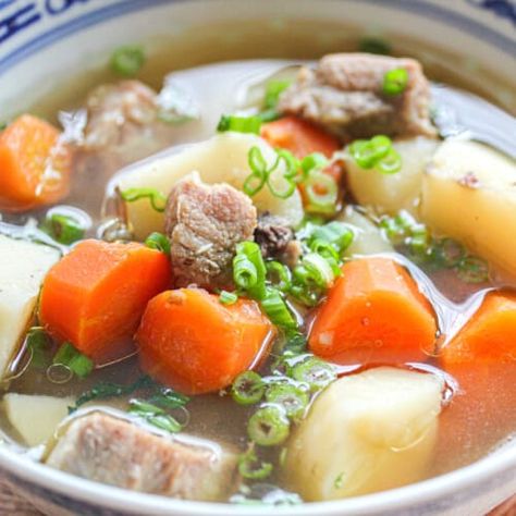 Crock Pot Pork Spare Rib Soup With Potatoes and Carrots (Canh Sườn Khoai Tây Cà Rốt) – Bun Bo Bae Vietnamese Pork Rib Soup, Pork Spare Ribs Soup Recipe, Somlar Machu Kreung, Pork Rib Soup Recipes, Pork Ribs Soup Recipes, Canh Recipes, Pork Spare Ribs Crock Pot, Soup With Potatoes And Carrots, Rib Soup Recipe