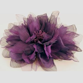 Sewing Flowers, Do It Yourself Decoration, Sewing Project Ideas, Fabric Flower Pins, Tulle Material, Closet Organization Diy, Wine Bottle Diy Crafts, Mason Jar Crafts Diy, Flowers Fabric