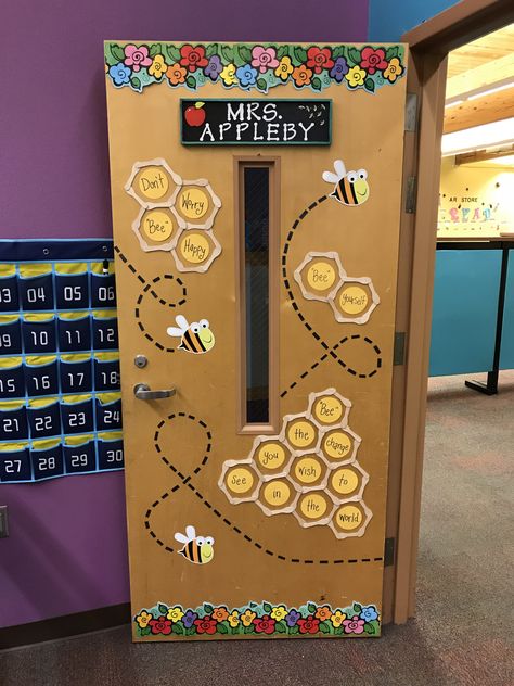 Bee classroom door decor Door Decorations Classroom Kindergarten, Bees Classroom Decorations, Kindergarten Classroom Door Decor, Bee Decorations Classroom, Bee Decor For Classroom, Classroom Door Kindergarten, Bee Classroom Decorations Ideas, Bee Decor Classroom, Bee Decorations For Classroom