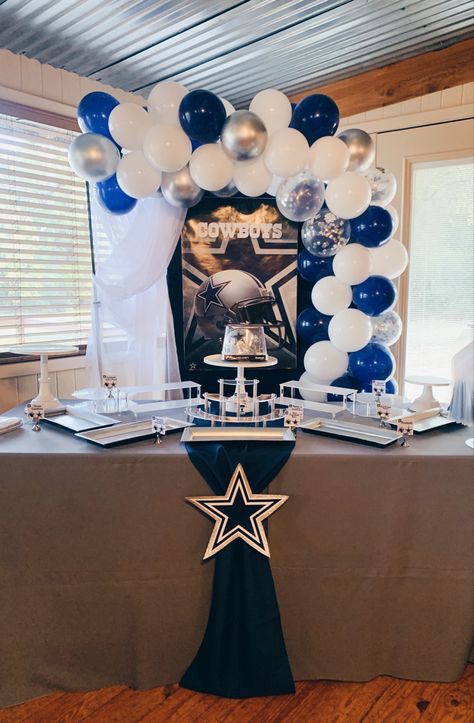 Cowboys Birthday Party Decorations, Dallas Cowboy Themed Birthday Party, Dallas Cowboy Backdrop Ideas, Dallas Cowboy Party Decorations, Dallas Cowboy Theme Party For Adults, Dallas Cowboys Backdrop, Dallas Cowboys Birthday Party Decoration, Dallas Cowboys Centerpieces, Dallas Cowboys Centerpieces Ideas