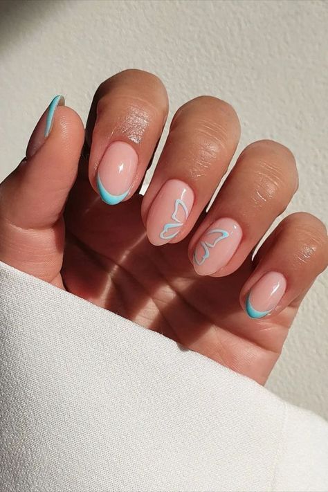 Gen Z Nails Ideas, Nail Design Butterfly, Fur Nails, Nail Sunny, Pastel Nails Designs, Nail Courses, Most Paused Movie Scenes, Butterfly Nails, Design Butterfly