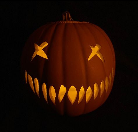 Replica of Sam's jack-o'-lantern from  Trick r' Treat (2007). It is hand weathered and carved by me out of a 9" craft pumpkin and is reusable. If you desire it to NOT be weathered, you can choose that option when adding to your cart. I make an opening at the top for tea lights to be put in (TEA LIGHTS NOT INCLUDED). Thank you for shopping and Happy Halloween! Made from a rubber/ foam/ plastic material. For size reference, it is roughly the size of a volley ball. *If you are purchasing as a GIFT, message me about adding a custom note inside (otherwise you will just get a note thanking you by name)* WARNING! TEA LIGHTS NOT INCLUDED, REAL CANDLES ARE NOT RECOMMENDED AND MAY CAUSE FIRE! Sams Jack O Lantern Carving, Easy Halloween Pumpkin Carving Ideas, Pumpkin Carving Ideas Cute Faces, Halloween Jackolantern Ideas, Warty Pumpkins, Jack O Lantern Ideas, Pumkin Carving, Halloween Pumpkin Carving Stencils, Creative Pumpkin Carving