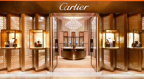 Cartier Store, Jewelry Shop Display, Jewelry Store Displays, Jewelry Store Interior, French Luxury Brands, Store Boutique, Jewelry Store Design, Jewellery Shop Design, Window Display Design