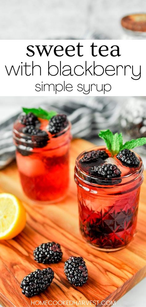 Blackberry Iced Tea is flavored with fresh, ripe blackberries and a sweet sugar syrup to give it the perfect amount of sweetness. This easy iced tea recipe only needs a few ingredients and is ready in no time. Blackberry sweet tea is the most refreshing, cool beverage to drink on those hot summer days. Sweet Tea Flavors, Flavored Sweet Tea, Blackberry Sweet Tea, Simple Syrup For Iced Tea, Blackberry Tea Recipe, Berry Tea Recipe, Easy Iced Tea Recipes, Blackberry Iced Tea, Iced Tea Lemonade Recipe