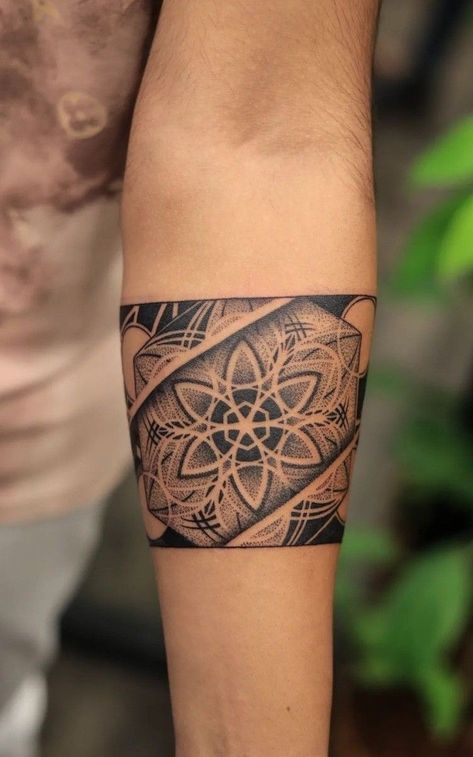 Virat Kohli Tattoo, Tato Mandala, Dotwork Tattoo Mandala, Mandela Tattoo, Band Tattoos For Men, Geometric Mandala Tattoo, Armband Tattoos, Forearm Band Tattoos, Band Tattoo Designs