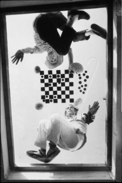 Salvador Dali, Conceptual Art, Playing Chess, Marcel Duchamp, The Queen's Gambit, Visionary Art, Dark Photography, The Glass, Famous Artists