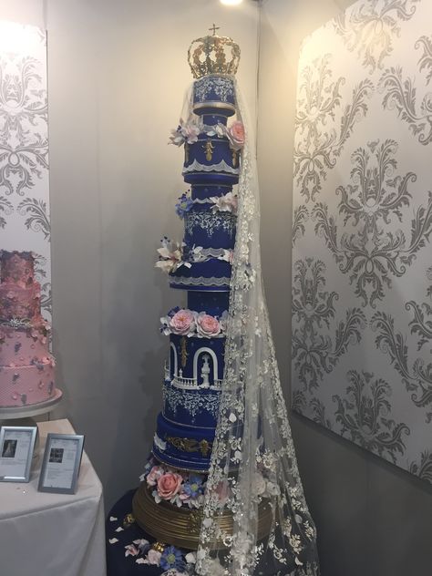 Exhibition piece Cake Exhibition, Cake International, Wedding Cakes With Cupcakes, Cake Ideas, Wedding Cake, Cupcake Cakes, Wedding Cakes, Cake, Quick Saves