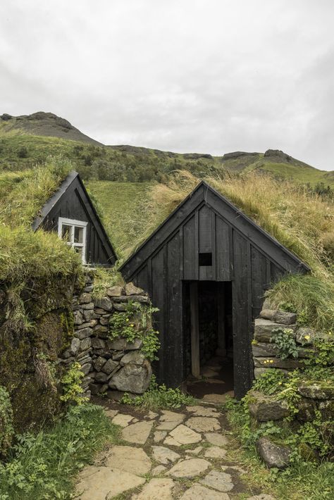 Iceland Interior House, Iceland Buildings, Icelandic Home Interior, Iceland House Interior, Icelandic Decor, Iceland Moodboard, Icelandic Architecture, Iceland Spa, Iceland Architecture