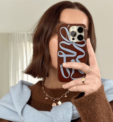 Brown Aesthetic Iphone, Amp Aesthetic, Aesthetic Cases, Bow Phone Case, Aesthetic Iphone Case, Mocha Brown, Taylor Swift Pictures, Brown Aesthetic, Aesthetic Iphone