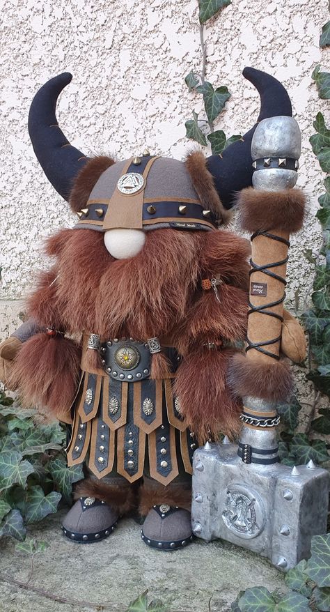 Gnome Fabric Projects, Viking Gnome Diy, Viking Gnomes Diy How To Make, Viking Doll, Viking Diy, Viking Gnomes, Viking Gnome, Viking Christmas, Nordic Gnomes