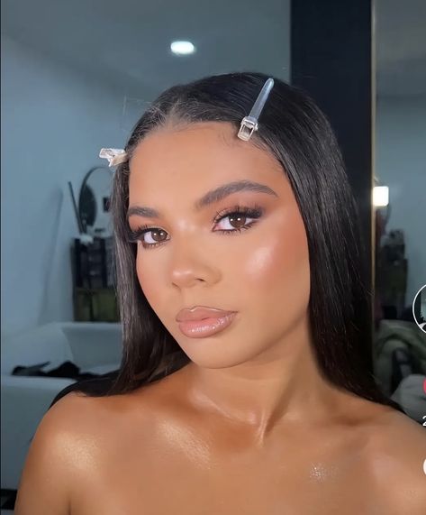 Glowy Bronze Makeup Glam, Dior Backstage Blush, Bronze Makeup Look, Ball Makeup, Natural Glam Makeup, Prom Makeup Looks, Simple Prom Hair, Bronze Makeup, Formal Makeup